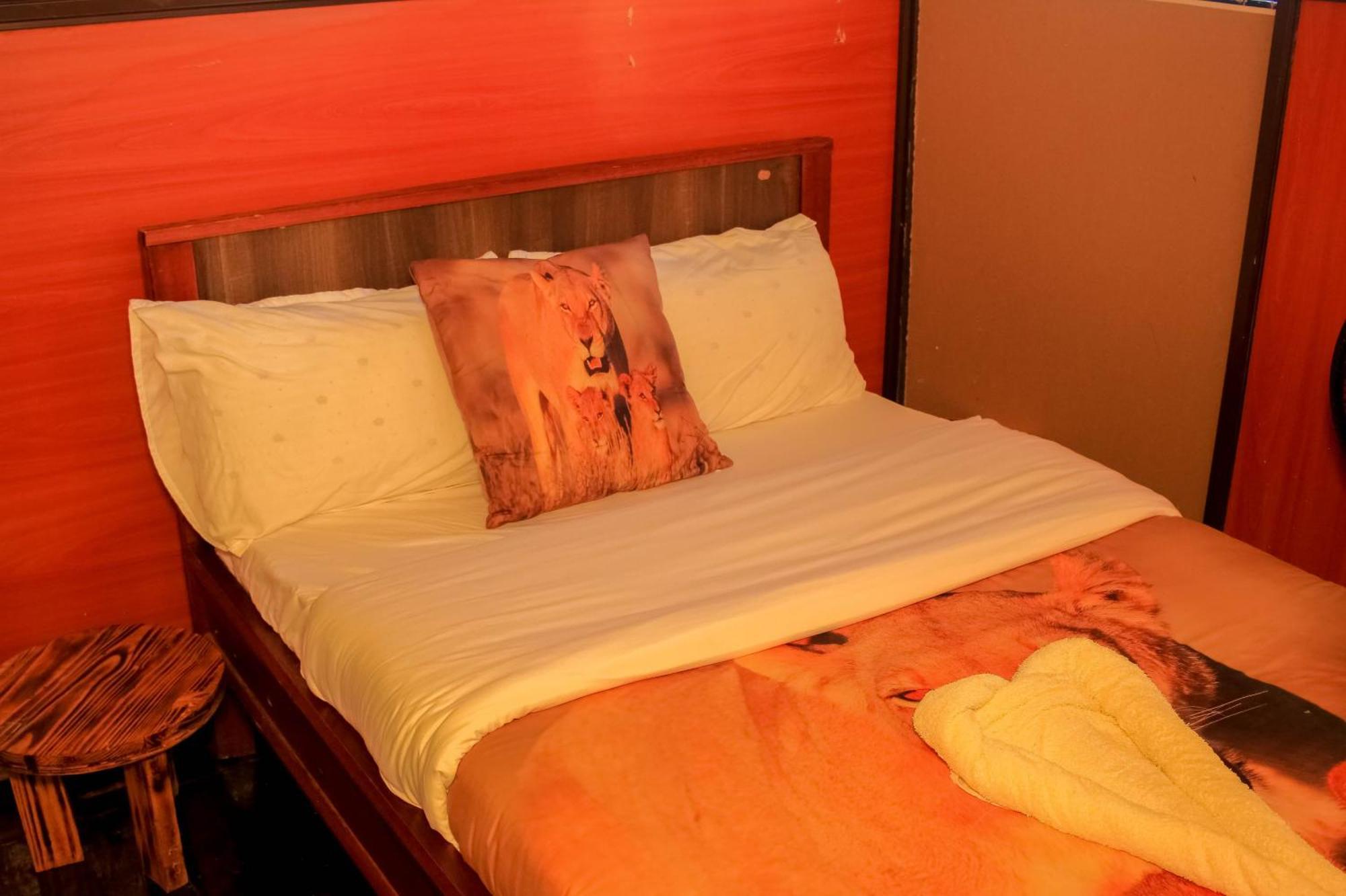 אמבוסלי Amanya 2-Rooms Lioness Family מראה חיצוני תמונה